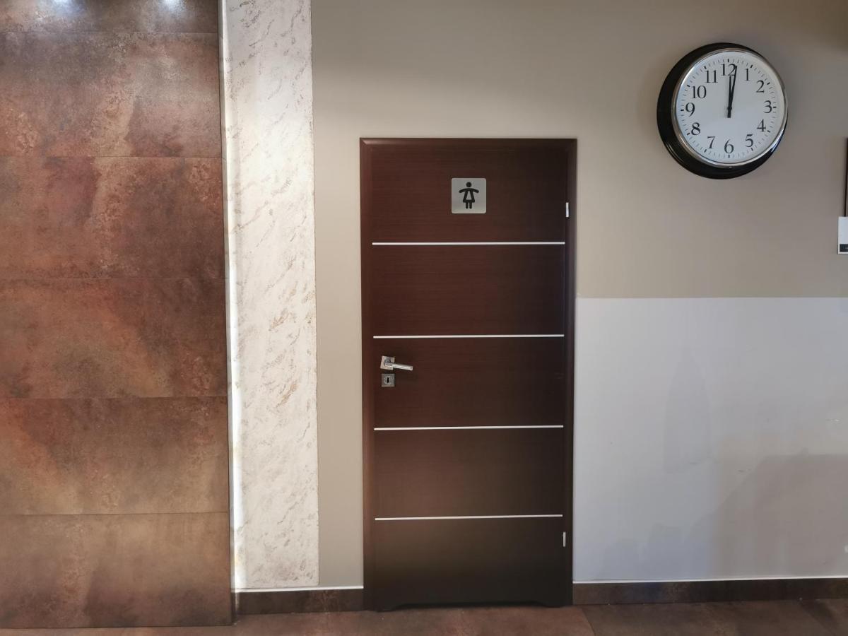 Hotel Gambit I Restauracja Cieszyn Cieszyn  Exteriör bild