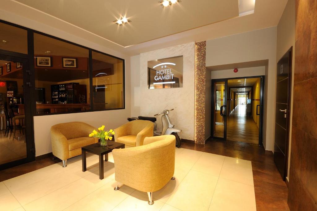 Hotel Gambit I Restauracja Cieszyn Cieszyn  Exteriör bild